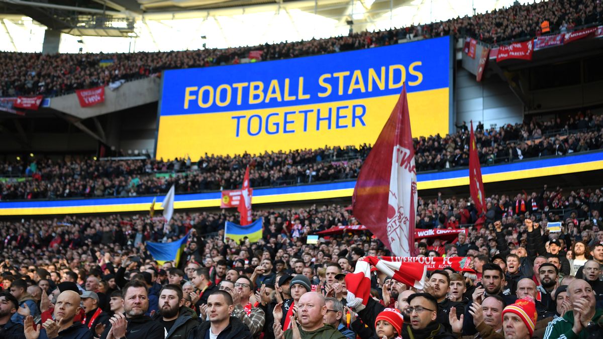 «Челси» намекнули поместить флаг Украины на футболки вместо спонсора