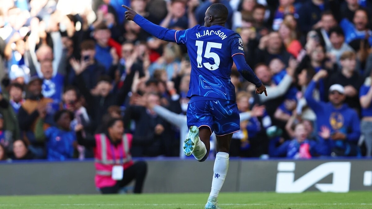 Фабрицио Романо рассказал о приоритете для игрока «Челси» перед потенциальным обменом на Гарначо Фабрицио Романо рассказал о приоритете для игрока «Челси» перед потенциальным обменом на Гарначо