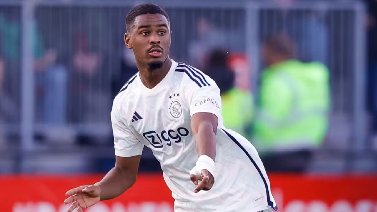 Трансферная новость: «Челси» добился прорыва в переговорах с «Аяксом» по Йоррелу Хато