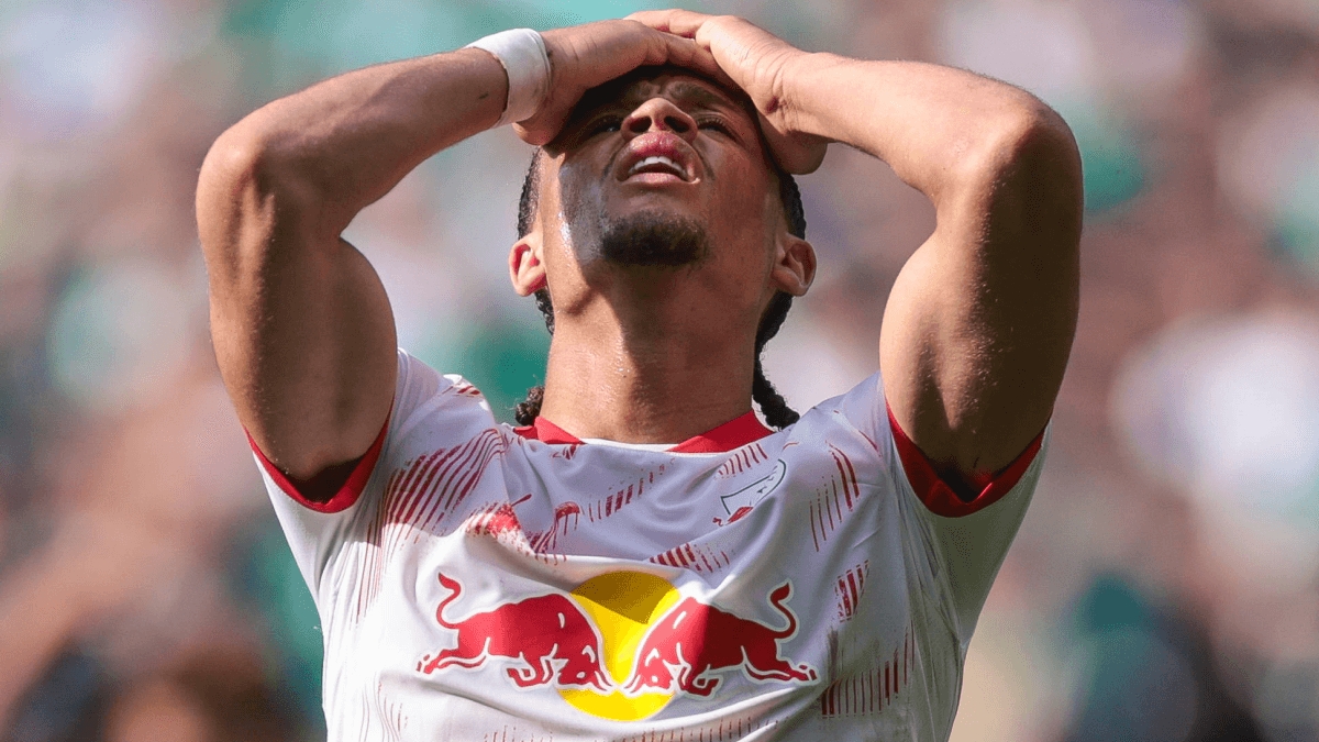 Названы две причины задержки с трансфером Хави Симонса в «Челси»