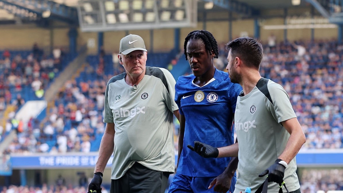 Будет новый центральный защитник – все, что известно о травме Трево Чалоба