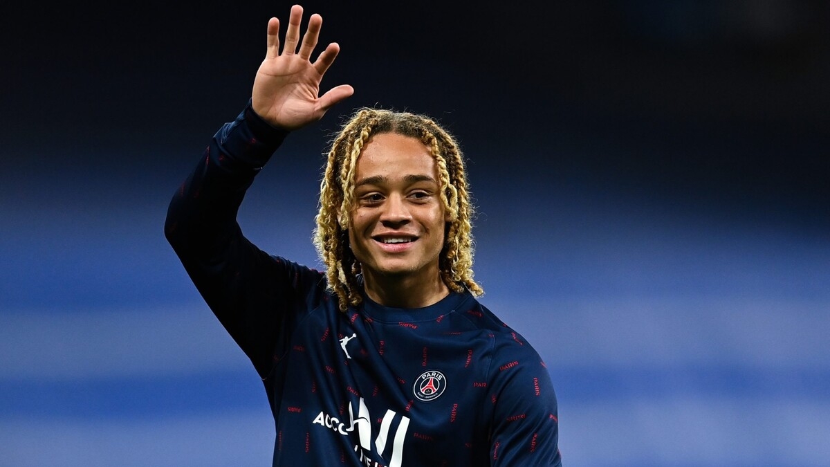 Фабрицио Романо опубликовал свежие новости по трансферу Хави Симонса в «Челси» – не хватает £10 млн