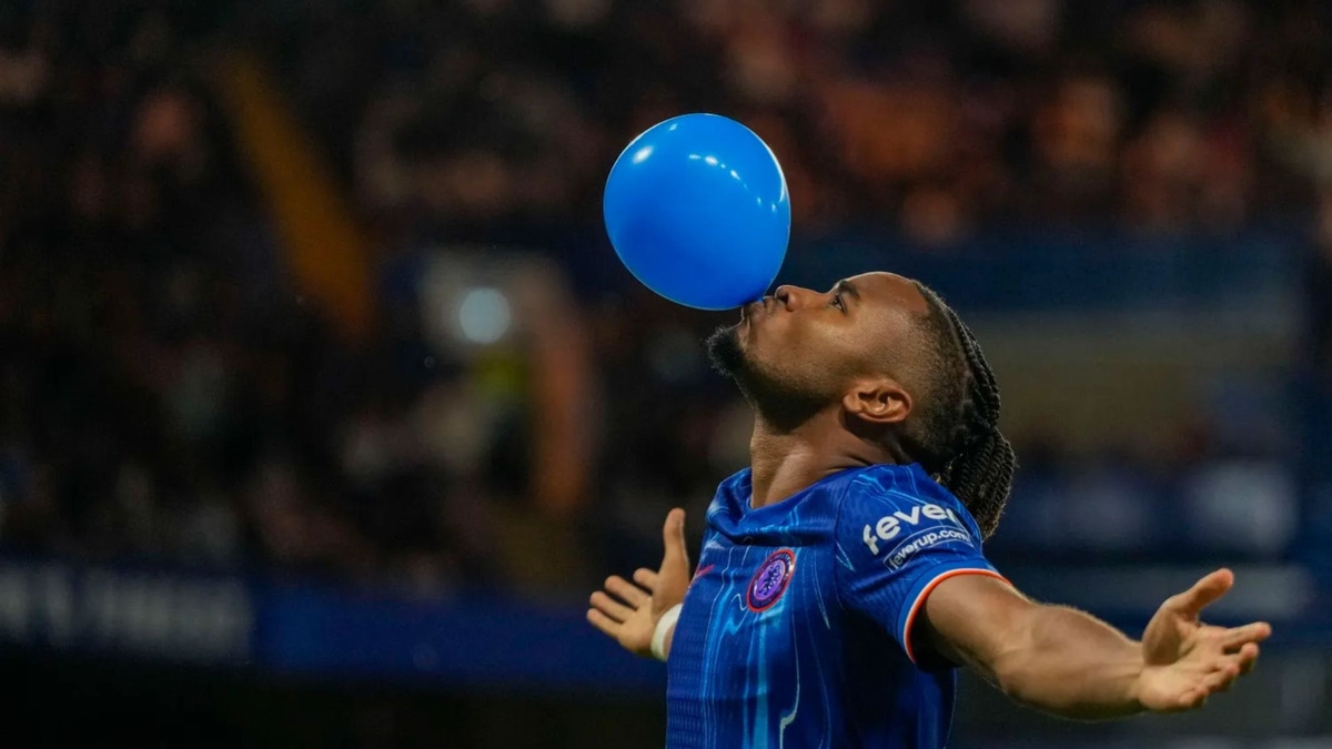 Кристофер Нкунку готов пойти на снижение зарплаты ради перехода в «Баварию» или другой клуб