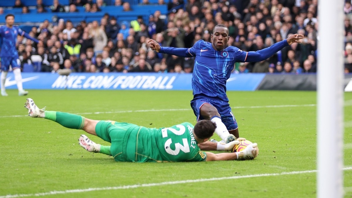 Спортивный директор «Баварии» рассказал, зачем клуб планирует взять в аренду Николаса Джексона из «Челси»