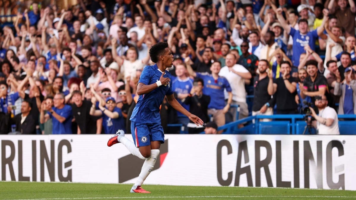 «Новый Месси» забивает первый гол за «Челси». Новички приносят победу лондонскому гранду «Новый Месси» забивает первый гол за «Челси». Новички приносят победу лондонскому гранду