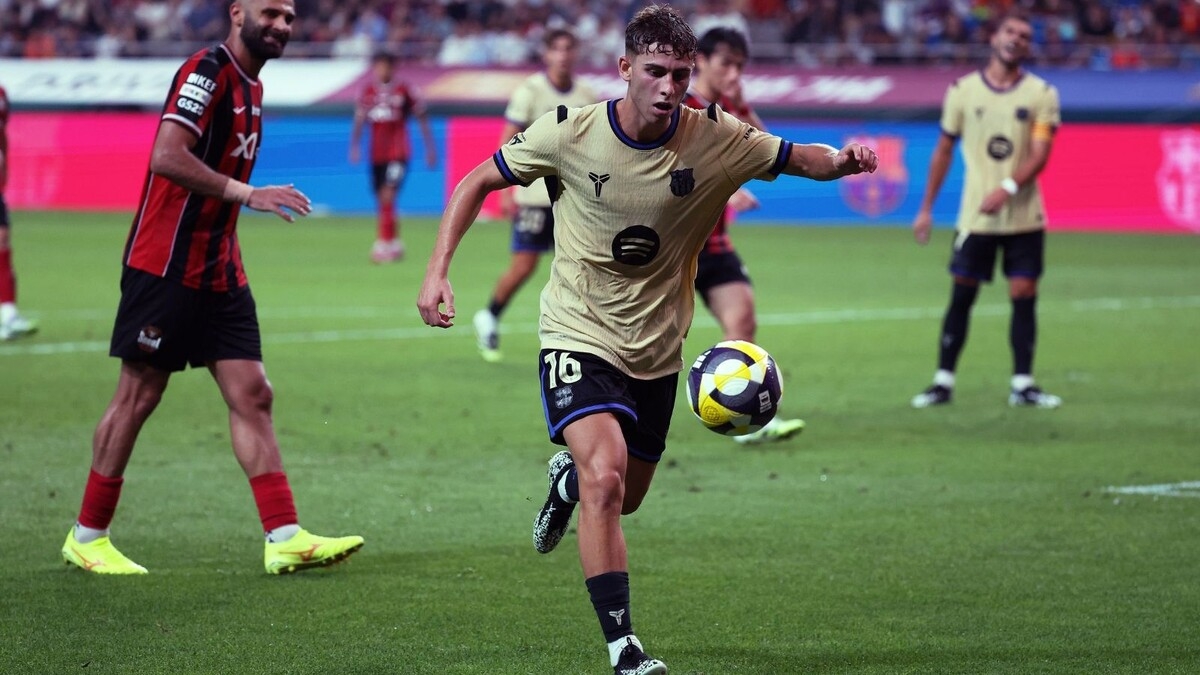 Источники: «Челси» готовит предложение в размере 60 млн евро, чтобы конкурировать с МЮ за звезду «Барселоны» Источники: «Челси» готовит предложение в размере 60 млн евро, чтобы конкурировать с МЮ за звезду «Барселоны»