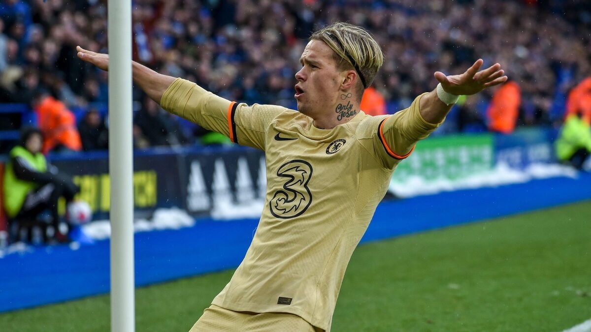 «Челси» включил Михаила Мудрика в заявку на сезон-2025/26