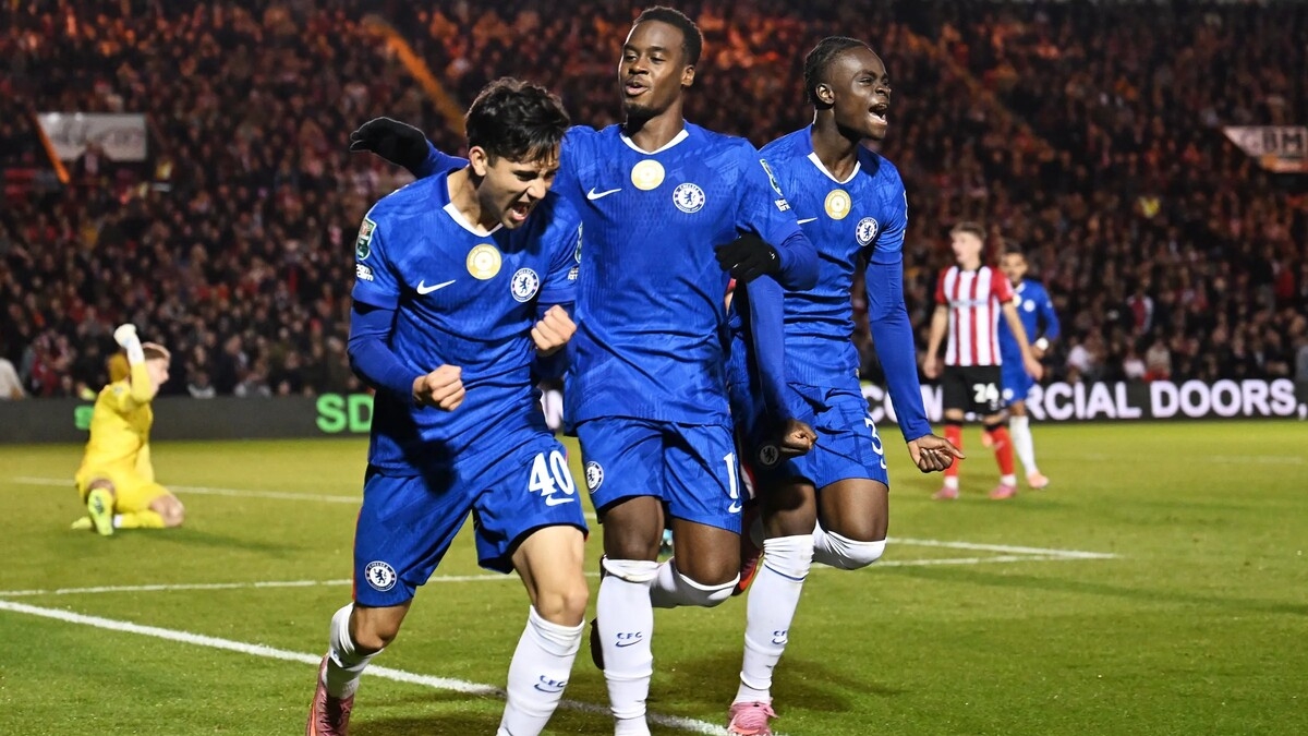 «Челси» едва победил в Кубке лиги, а Энцо Мареска разразился гневом