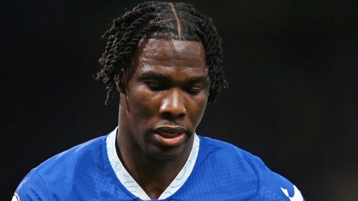 Еще одна сделка «Челси» сорвалась: нападающий отказался от «Селтика» в пользу «Чарльтона», но клубы не уложились в дедлайн