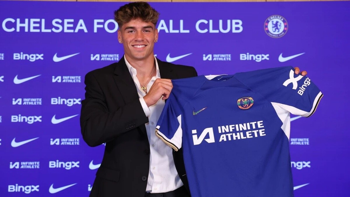 Энцо Мареска заверил этого нападающего – он обязательно сыграет за «Челси»