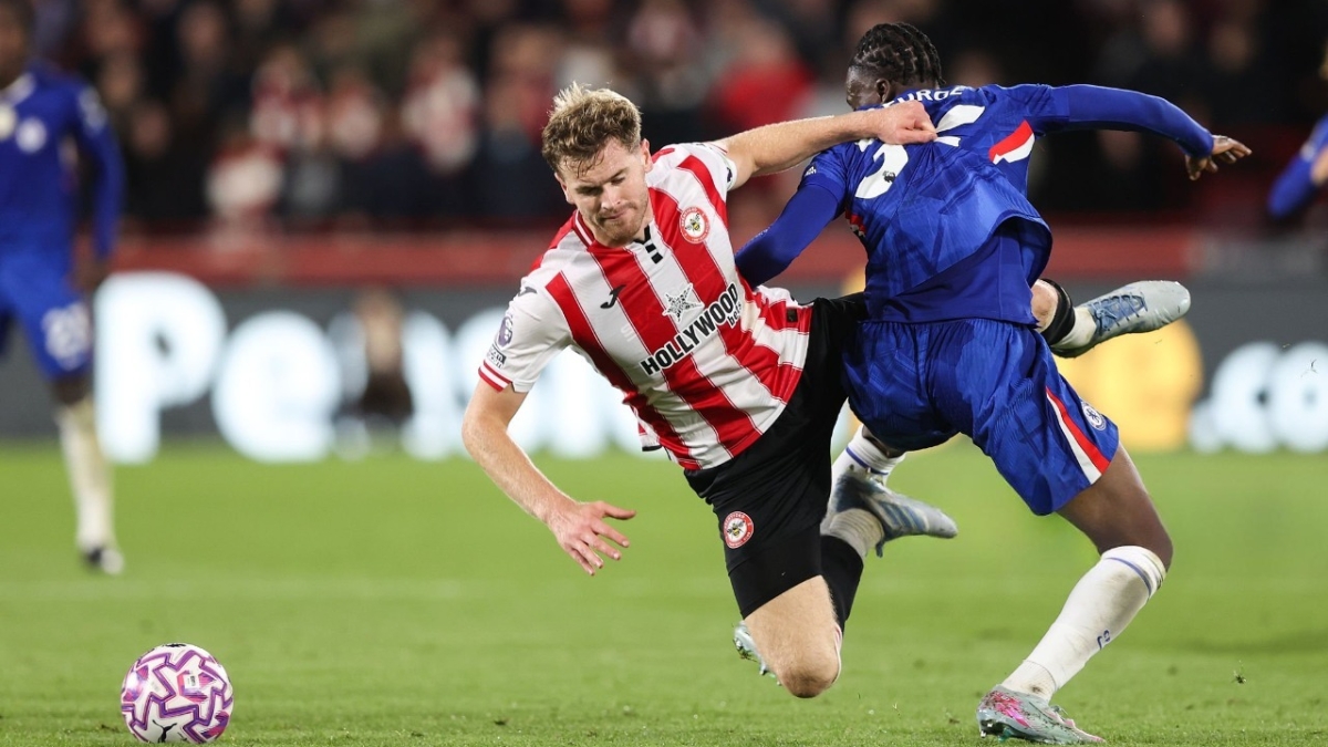 Никто не знает, зачем тренер «Челси» выпускает на поле этот «призрак», чьи дни в клубе сочтены Никто не знает, зачем тренер «Челси» выпускает на поле этот «призрак», чьи дни в клубе сочтены