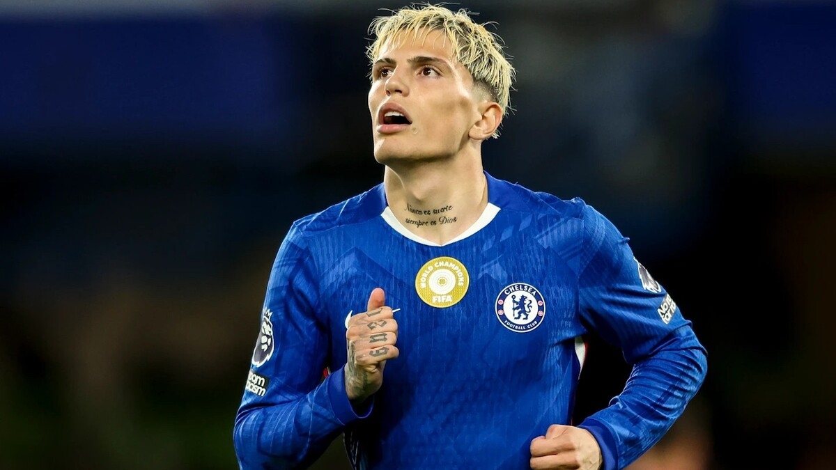 Алехандро Гарначо раскритиковали за «чувство превосходства» над другими в матче «Челси» Алехандро Гарначо раскритиковали за «чувство превосходства» над другими в матче «Челси»