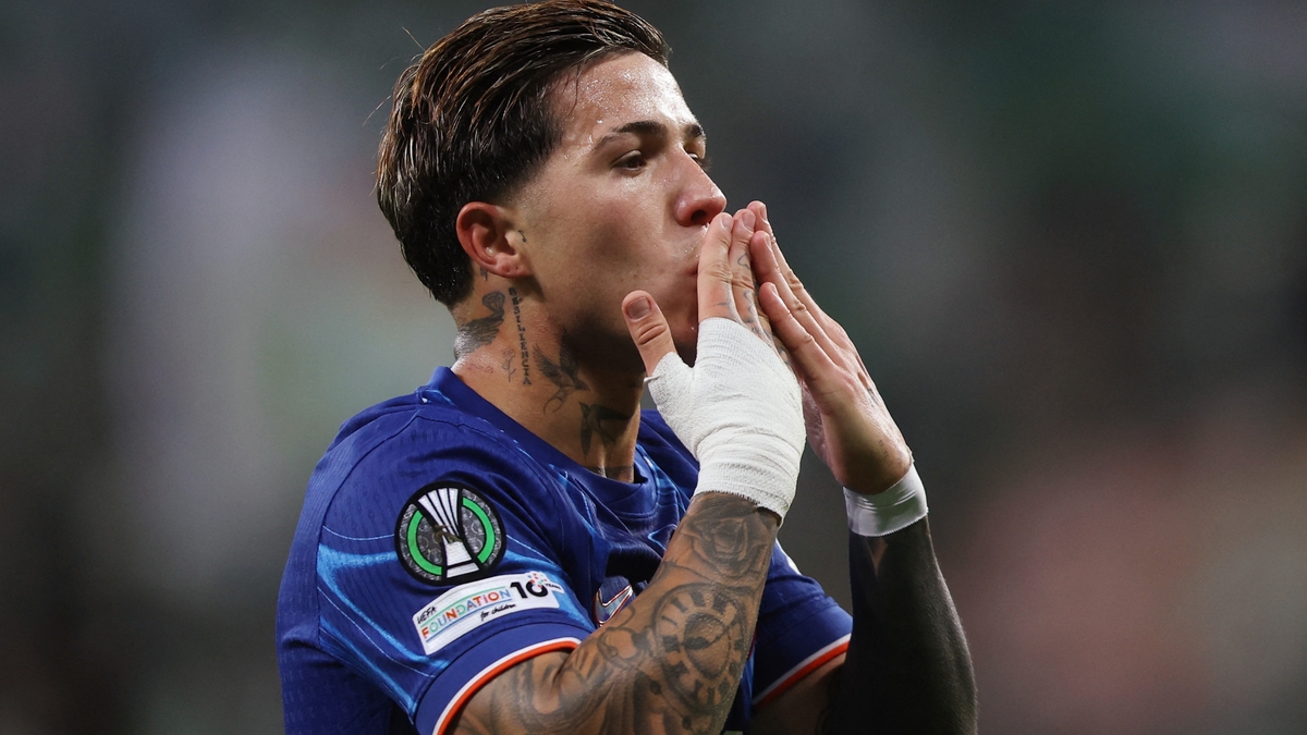 Сообщения о травмах «Челси»: последние новости и даты возвращения Энцо Фернандеса, Коула Палмера, Лиама Делапа и других игроков