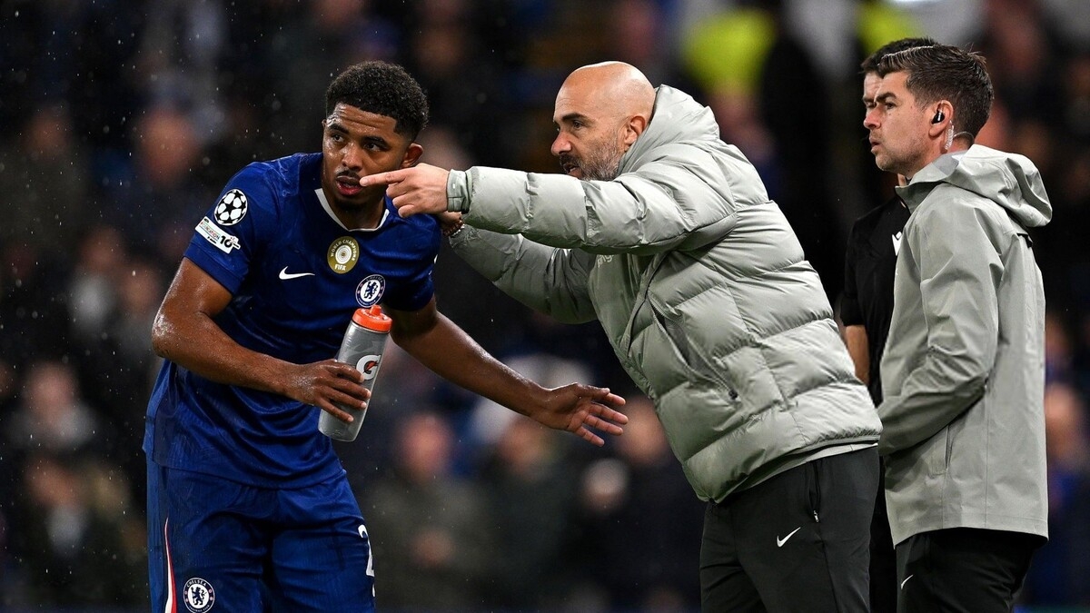 Центральный защитник «Челси» хотел досрочно покинуть поле, но Энцо Мареска не позволил ему это сделать