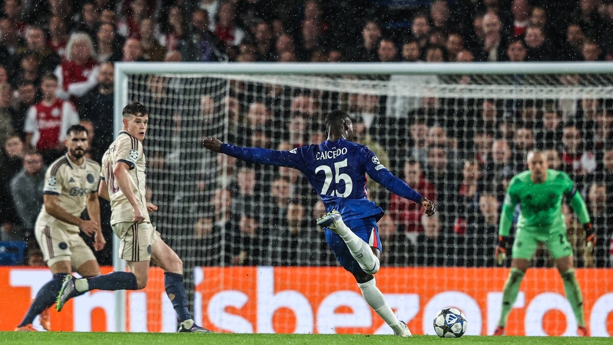 Фабрицио Романо прокомментировал «уход» Мойзеса Кайседо в «Реал Мадрид» Фабрицио Романо прокомментировал «уход» Мойзеса Кайседо в «Реал Мадрид»