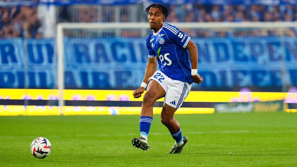 «Челси» отправил скаутов следить за братом Дезире Дуэ с расчетом на январский трансфер «Челси» отправил скаутов следить за братом Дезире Дуэ с расчетом на январский трансфер