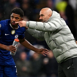 Центральный защитник «Челси» хотел досрочно покинуть поле, но Энцо Мареска не позволил ему это сделать