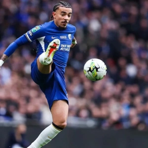 «Челси» собирается предложить новый контракт игроку, которого недолюбливают болельщики