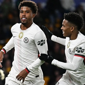 Жоао Педро и Андрей Сантос помогали вундеркинду адаптироваться в «Челси»