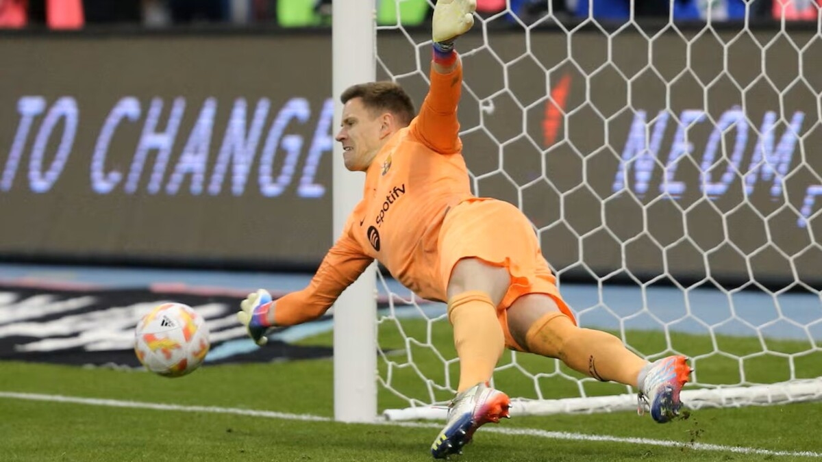 «Челси» рассматривает для трансфера сразу два вратаря, одного из которых можно взять в аренду