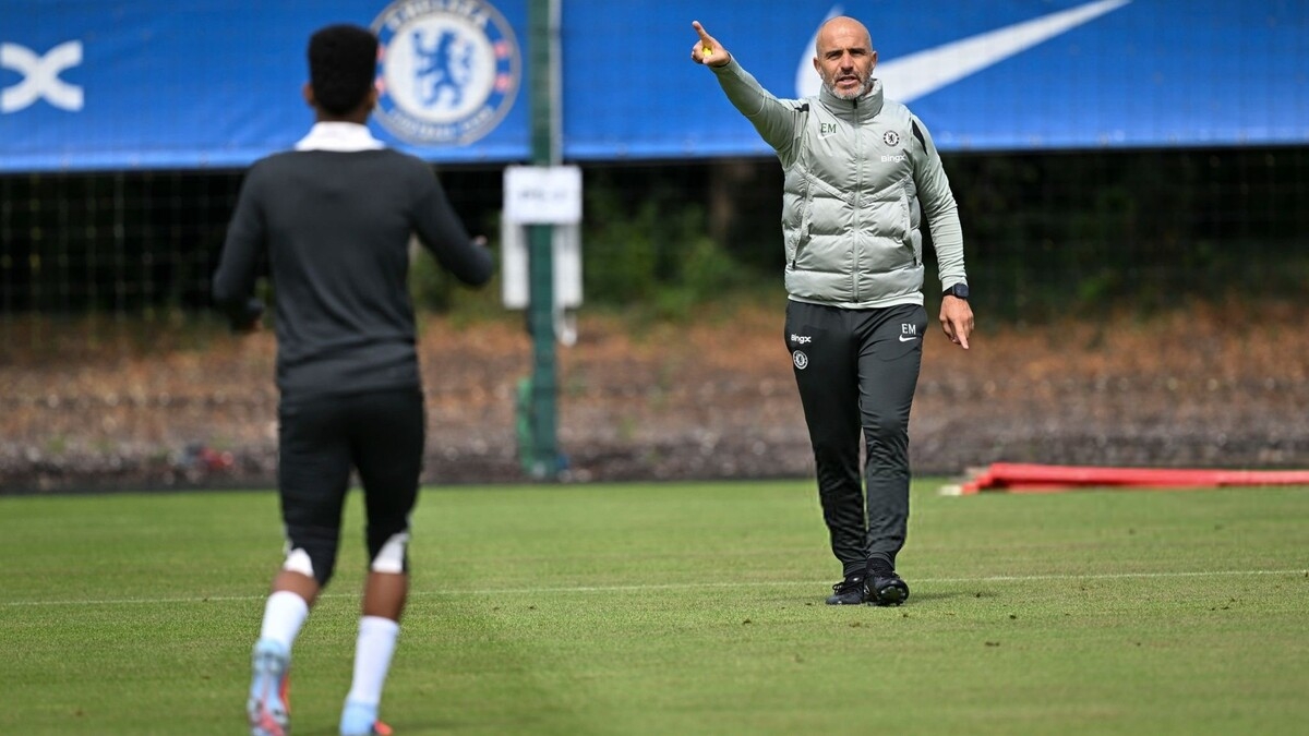 «Энцо Мареска – невероятный человек, который помогает мне раскрыться» – новичок «Челси» хвалит главного тренера «Энцо Мареска – невероятный человек, который помогает мне раскрыться» – новичок «Челси» хвалит главного тренера