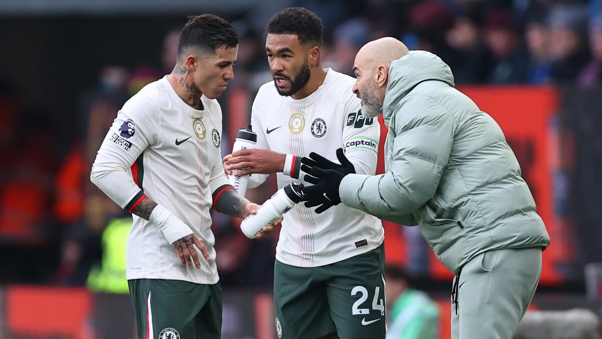 Четыре вопроса, на которые должен ответить Энцо Мареска перед ключевой встречей «Челси» с «Арсеналом» Четыре вопроса, на которые должен ответить Энцо Мареска перед ключевой встречей «Челси» с «Арсеналом»