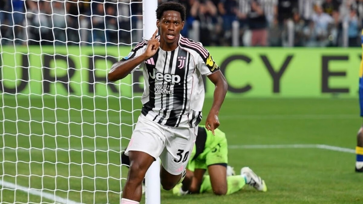 «Челси» и «Тоттенхэм» хотят подписать нападающего «Ювентуса», который забил всего лишь один гол
