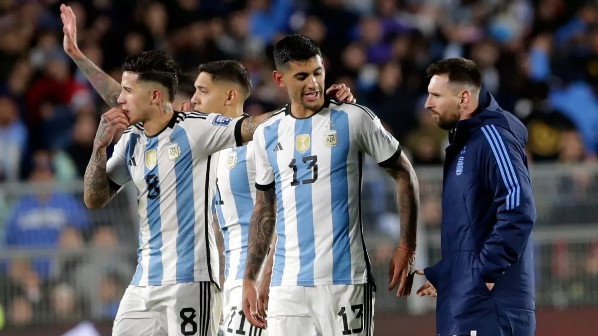 Энцо Фернандес пренебрёг Рисом Джеймсом и другими футболистами «Челси» ради защитника «Тоттенхэма», назвав 5 лучших игроков