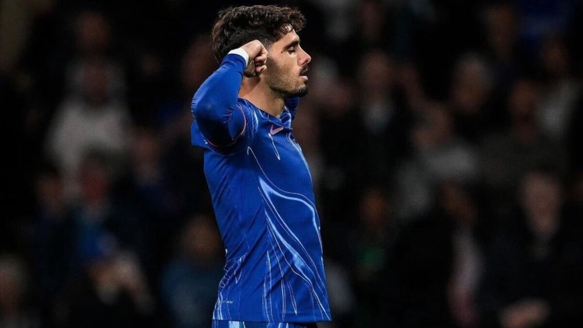 Второй игрок «Челси» выбыл из состава национальной сборной после травмы вслед за Энцо Фернандесом Второй игрок «Челси» выбыл из состава национальной сборной после травмы вслед за Энцо Фернандесом