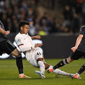 «Челси» едва не проиграл «Карабаху», а Энцо Мареска свалил всю вину на Клубный ЧМ