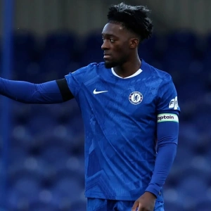 Изгнанный игрок «Челси» неожиданно вернётся в первую команду после выступления за «Челси» U21