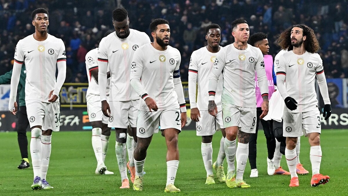 «Челси» потерял контроль после пропущенного гола в Лиге чемпионов, но Энцо Мареска уверен – он сделал всё правильно