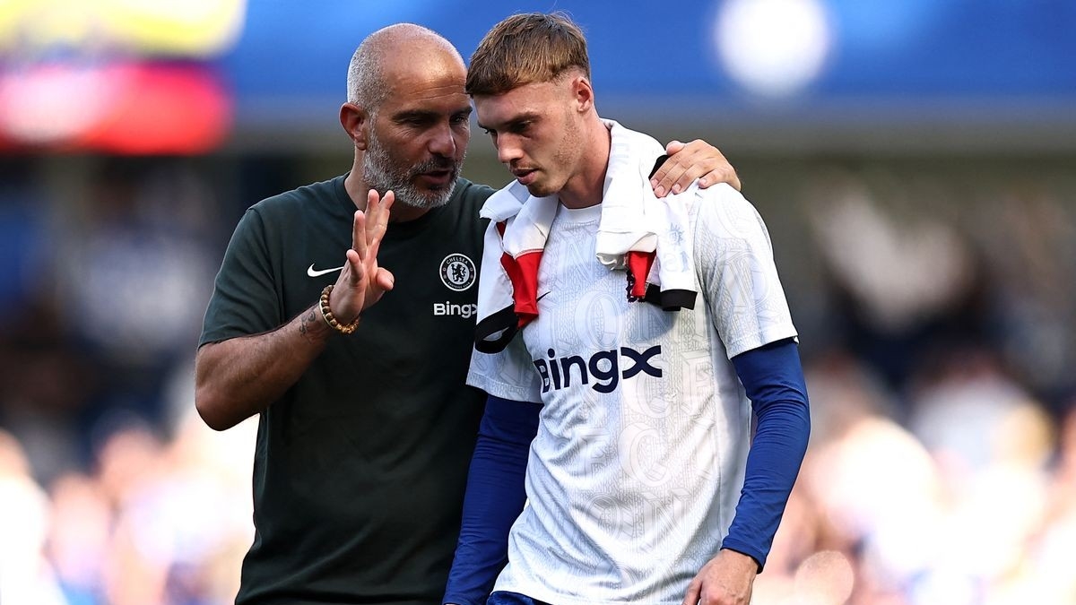 Энцо Мареска сообщил свежие новости о травмах Коула Палмера, Лиама Делапа, Уэсли Фофана перед матчем с «Эвертоном» Энцо Мареска сообщил свежие новости о травмах Коула Палмера, Лиама Делапа, Уэсли Фофана перед матчем с «Эвертоном»