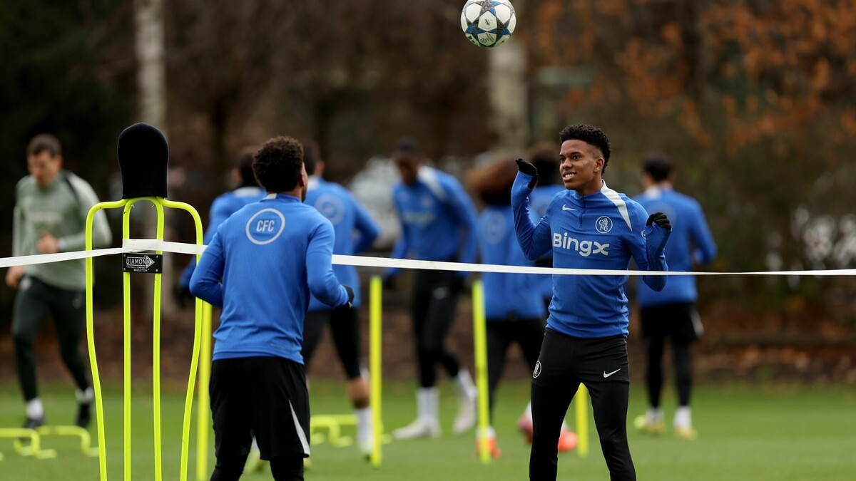 Прогнозируемый состав «Челси» на матч с «Борнмутом»: Эстевао в старте, Коул Палмер в запасе