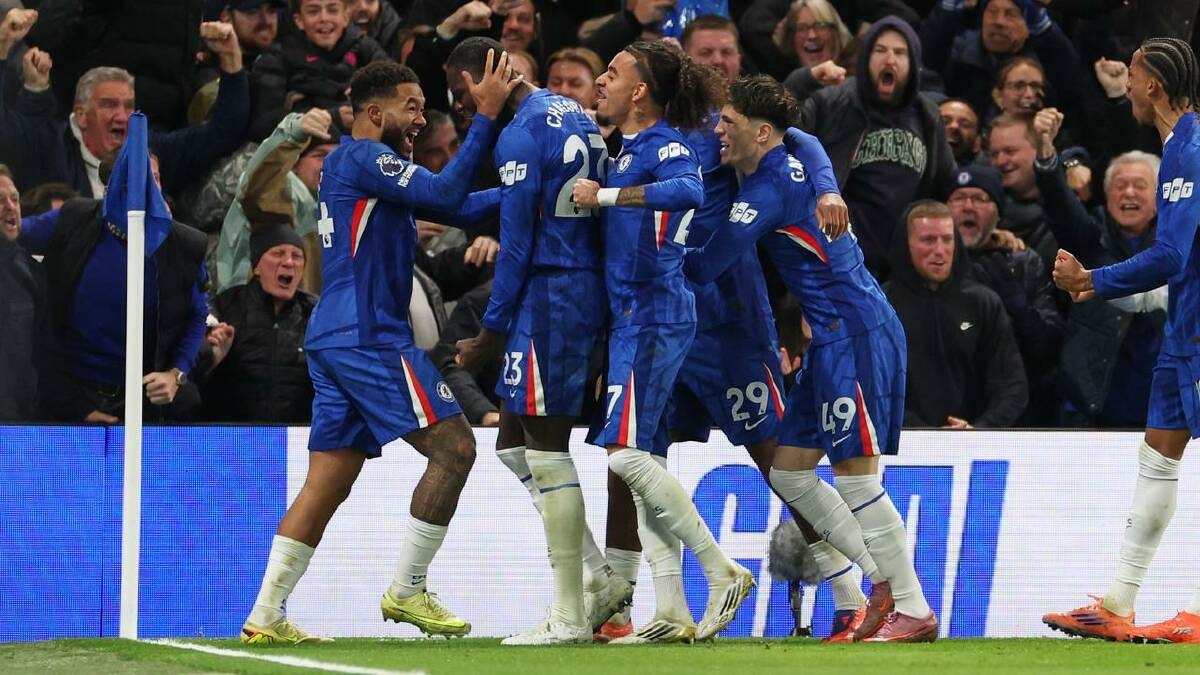 Эксперт, часто критикующий «Челси», признал, что лондонский клуб «сделал шаг вперёд» в своём развитии Эксперт, часто критикующий «Челси», признал, что лондонский клуб «сделал шаг вперёд» в своём развитии