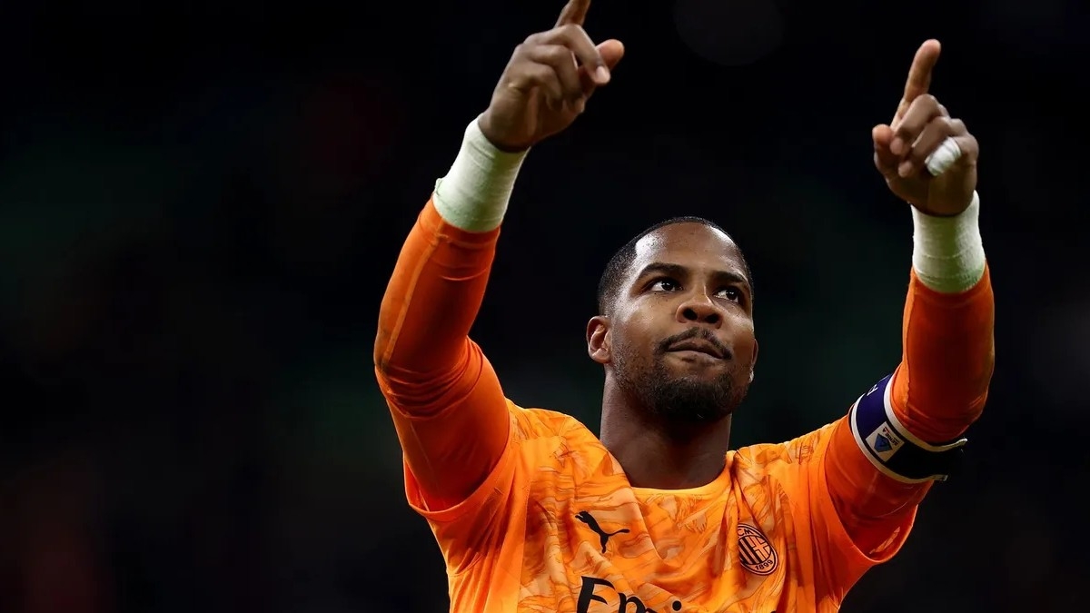 «Никаких новых переговоров не было» – Фабрицио Романо опровергает трансфер Майка Меньяна в «Челси» «Никаких новых переговоров не было» – Фабрицио Романо опровергает трансфер Майка Меньяна в «Челси»