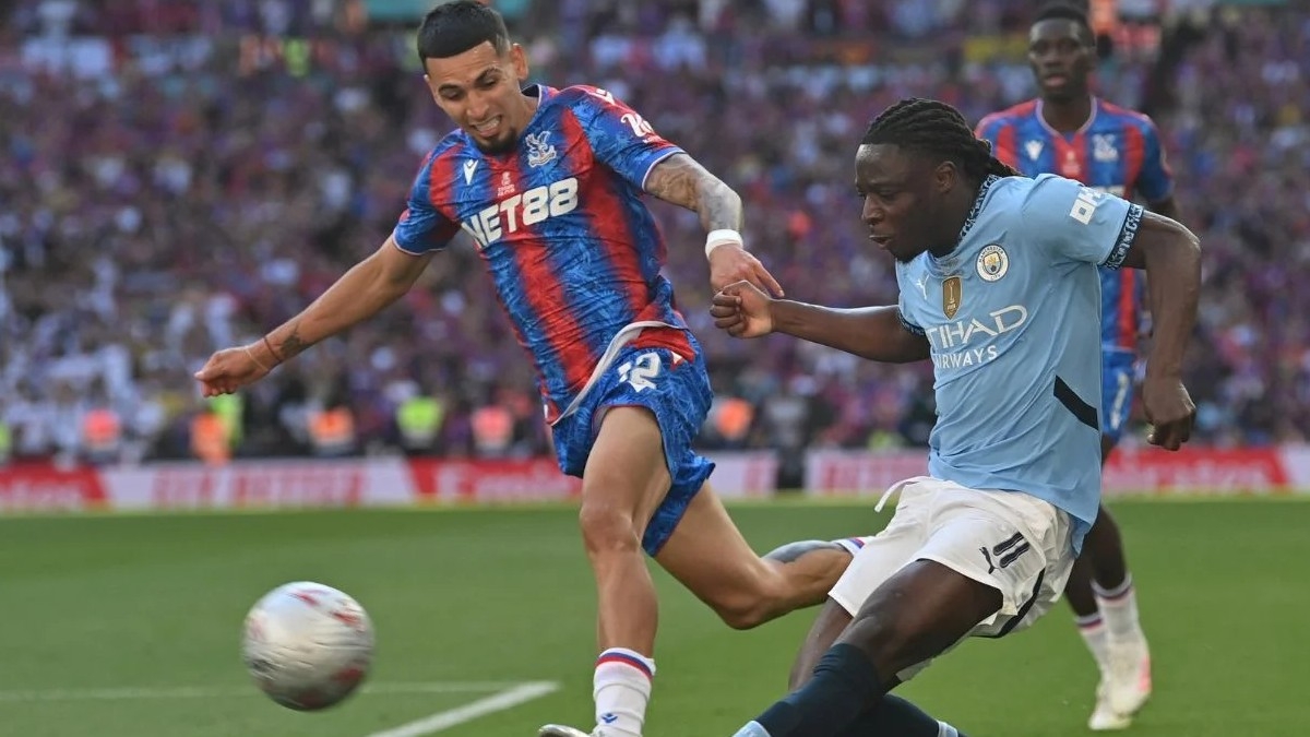 «Челси», «Ливерпуль», «Манчестер Сити» и «Манчестер Юнайтед» готовы бороться за 29-летнего защитника АПЛ «Челси», «Ливерпуль», «Манчестер Сити» и «Манчестер Юнайтед» готовы бороться за 29-летнего защитника АПЛ