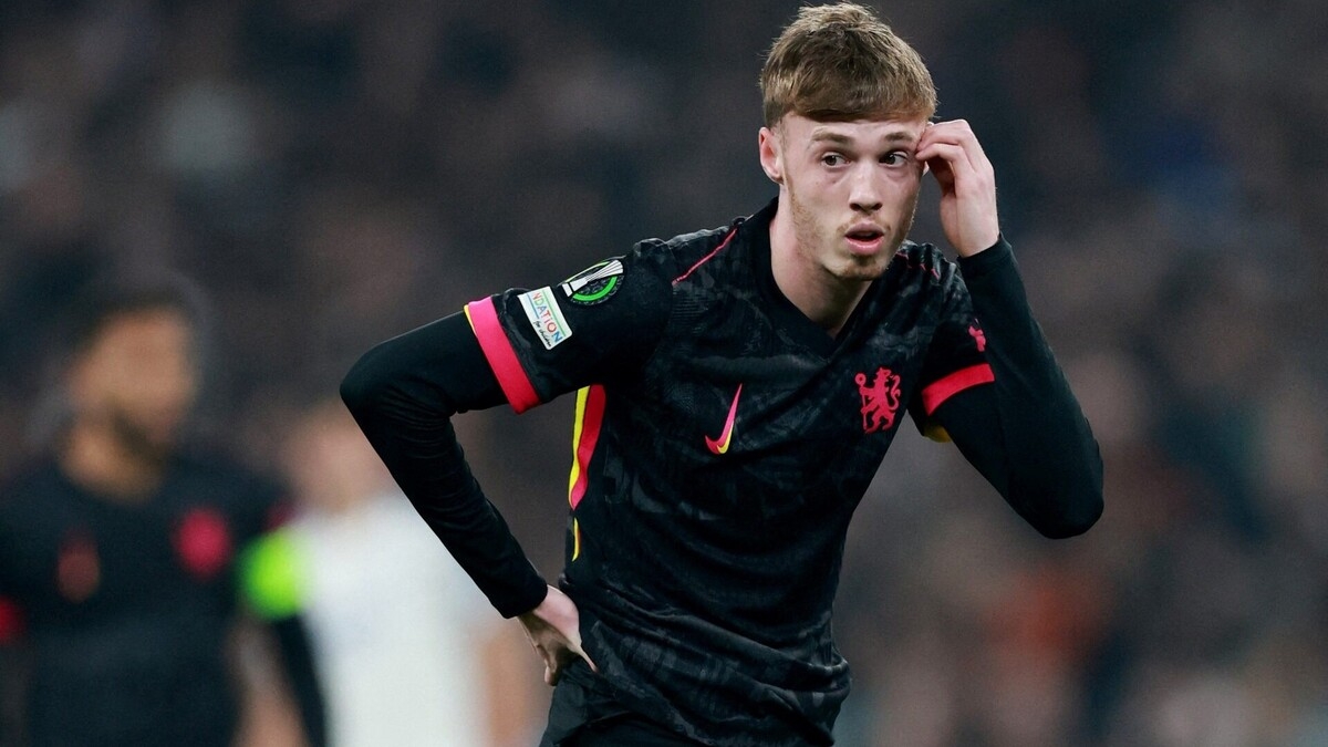 Энцо Мареска рассказал, почему Коул Палмер не участвовал в тренировке «Челси» и не сыграет в матче Лиги чемпионов с «Аталантой» Энцо Мареска рассказал, почему Коул Палмер не участвовал в тренировке «Челси» и не сыграет в матче Лиги чемпионов с «Аталантой»