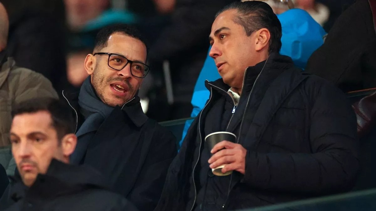 Новый тренер «Челси» пообщался со звёздами клуба, и дал полную свободу действий в выборе состава и тактики Новый тренер «Челси» пообщался со звёздами клуба, и дал полную свободу действий в выборе состава и тактики