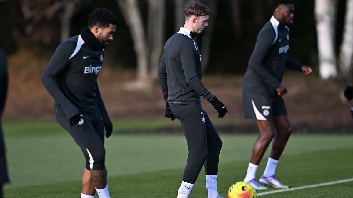 Ключевое отличие в подходе к работе в «Челси» между Лиамом Росеньором и Энцо Мареской в преддверии дебюта нового тренера в Премьер-лиге