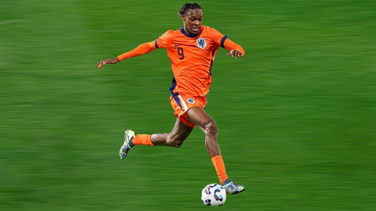 Лиам Росеньор обсуждает с «Челси» второй трансфер этой зимой сразу после подписания Жереми Жаке