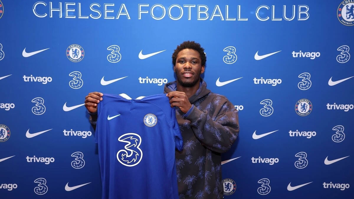 Фабрицио Романо: «Челси» досрочно вернул нападающего из аренды, чтобы сразу продать его