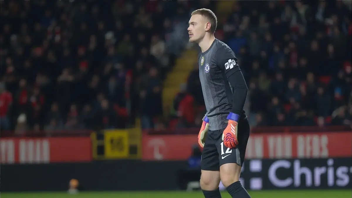 Вратарь «Челси» еще с ноября 2025 года хочет «удрать» из «Челси»