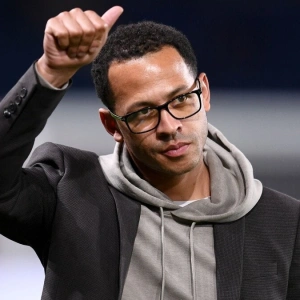 Стало известно, когда «Челси» официально объявит Лиама Росеньора новым главным тренером