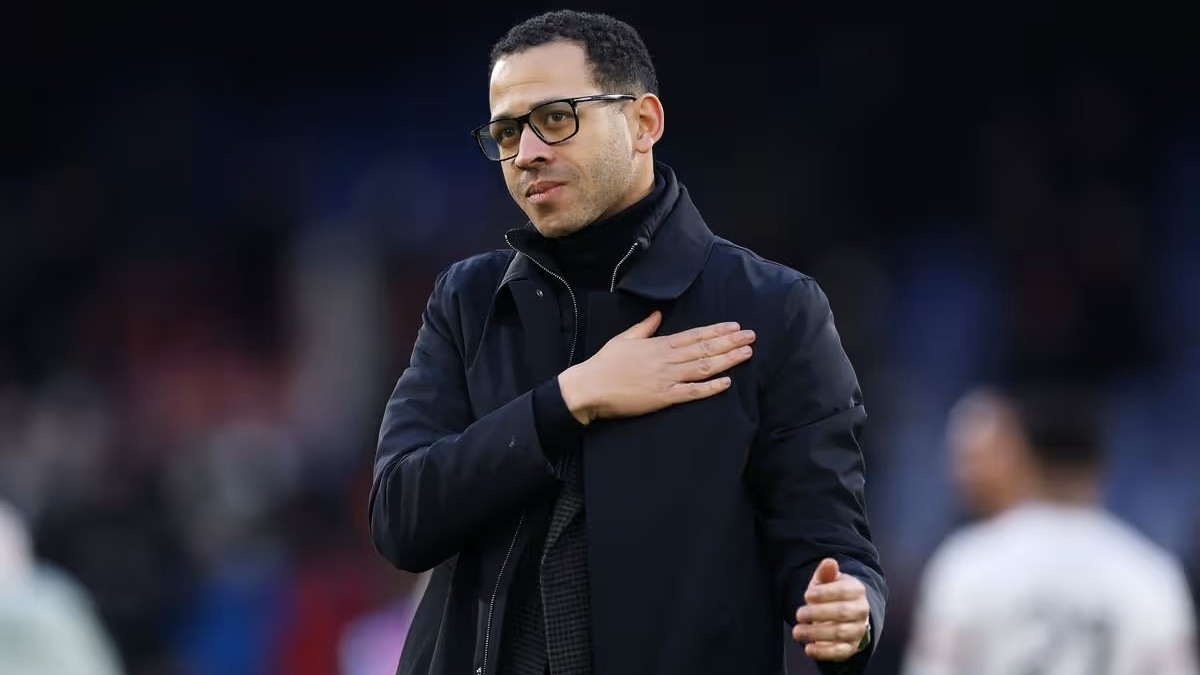 Лиам Росеньор рассказал о шансах двух футболистов сыграть в Кубке Англии – оба не в лучшей форме Лиам Росеньор рассказал о шансах двух футболистов сыграть в Кубке Англии – оба не в лучшей форме