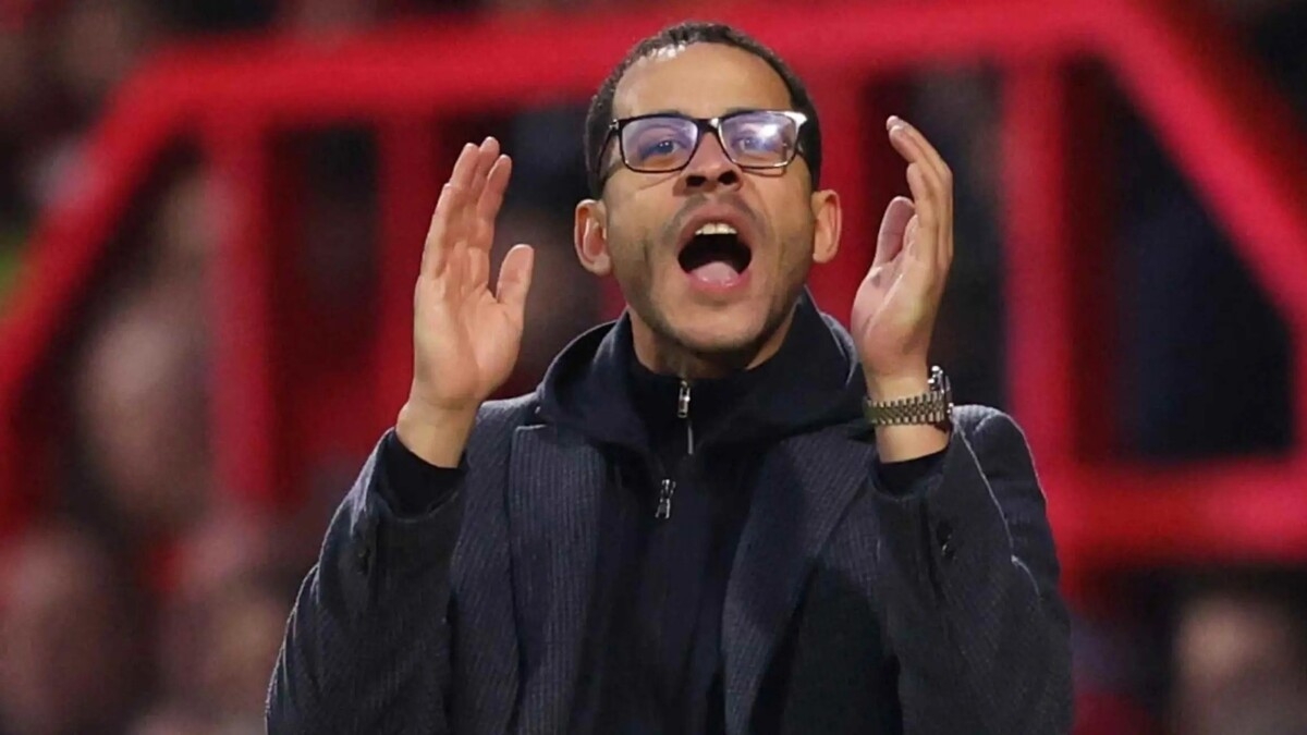 «Челси» уволит Лиама Росеньора с поста главного тренера клуба