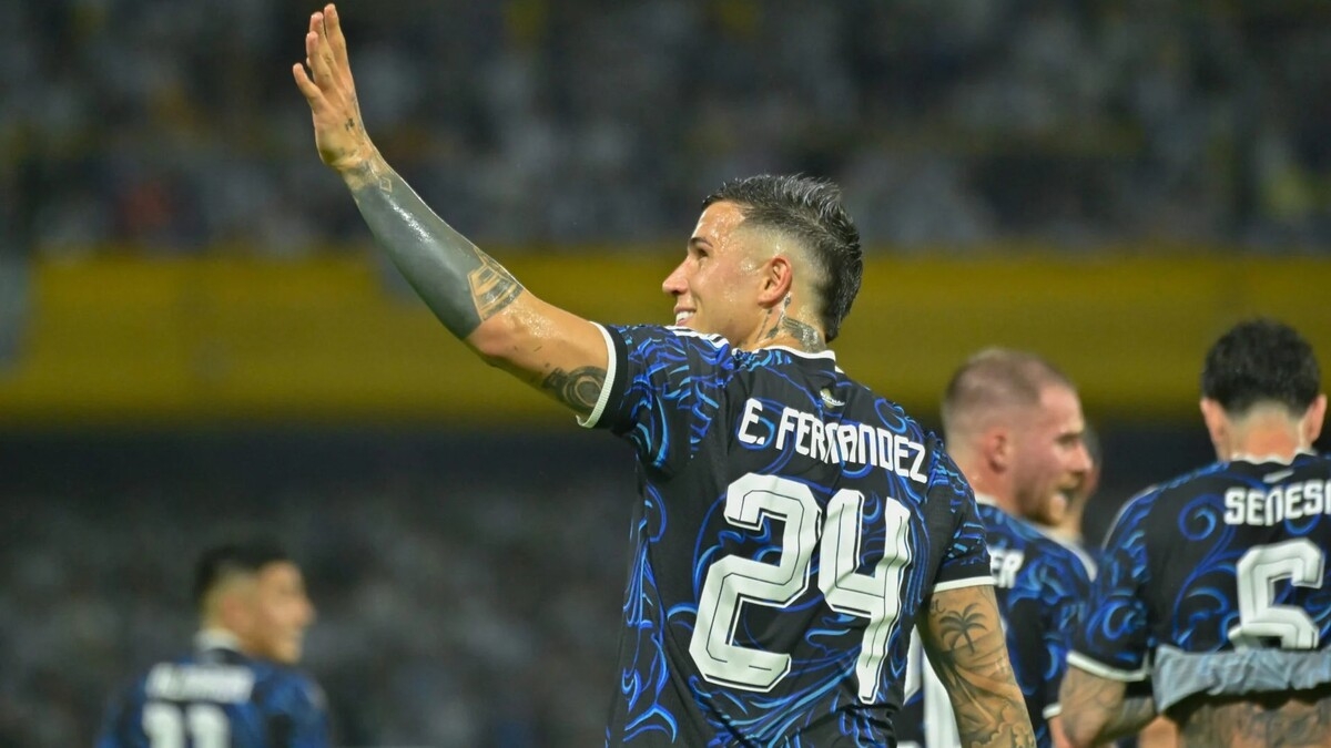 Фабрицио Романо подтвердил: в «Челси» растёт напряженность по поводу трансфера Энцо Фернандеса в «Реал Мадрид»