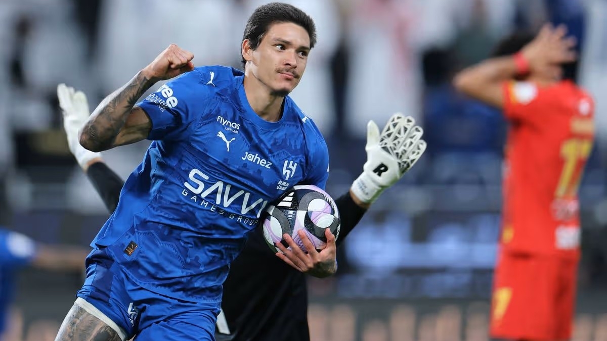 «Челси» поборется за нападающего, который забил 25 голов за «Ливерпуль» в АПЛ