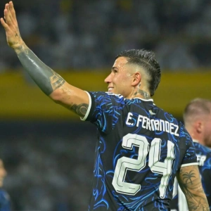 Фабрицио Романо подтвердил: в «Челси» растёт напряженность по поводу трансфера Энцо Фернандеса в «Реал Мадрид»