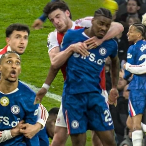 Лиам Росеньор отказался обвинять судейство и VAR в поражении «Челси»: «Нам следовало играть лучше»